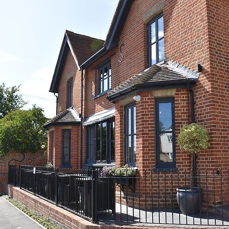 Booking Urban At Stisted Braintree Exterior foto